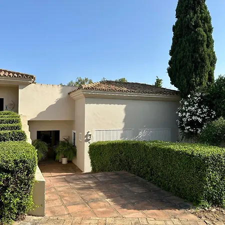 Homestay Patio Sotogrande