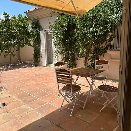 Patio *